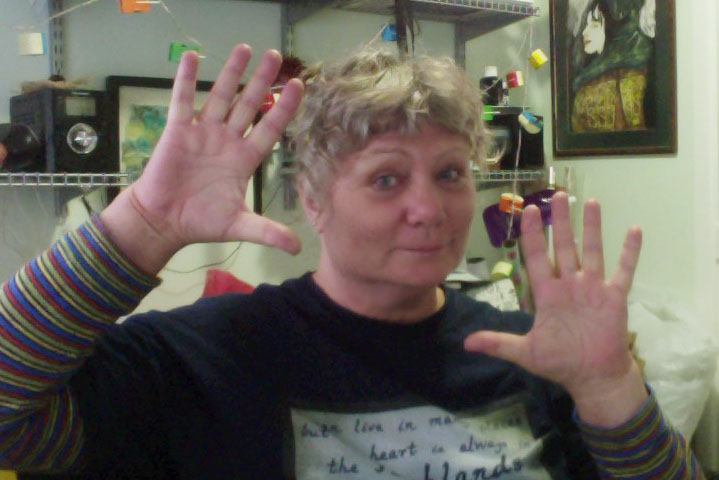 Hands2